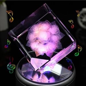 Engraved crystal cube with LED base (NWT)